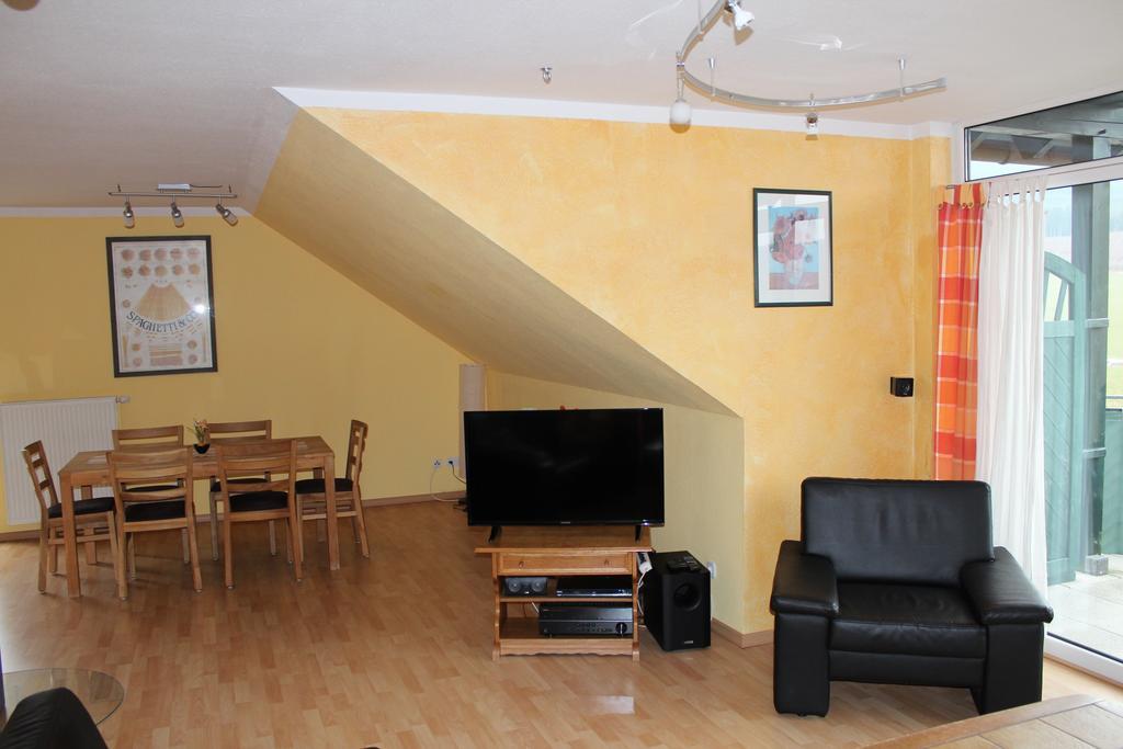 Ferienwohnung Moos-Hochsauerland Wiemeringhausen エクステリア 写真